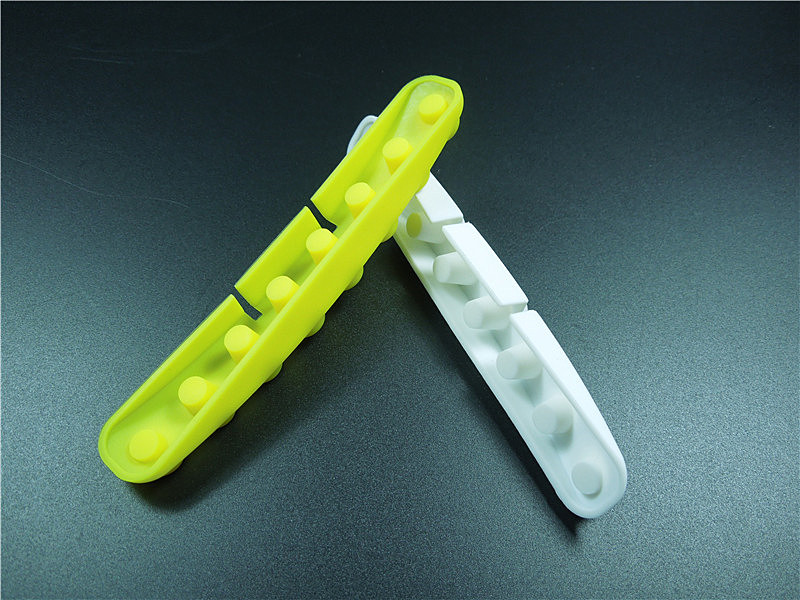 <a href='http://yuwang168.com.cn/Products/fangshuiyaokongqianj.html' class='keys' title='點擊查看關於矽膠按鍵的相關信息' target='_blank'>矽膠按鍵</a>